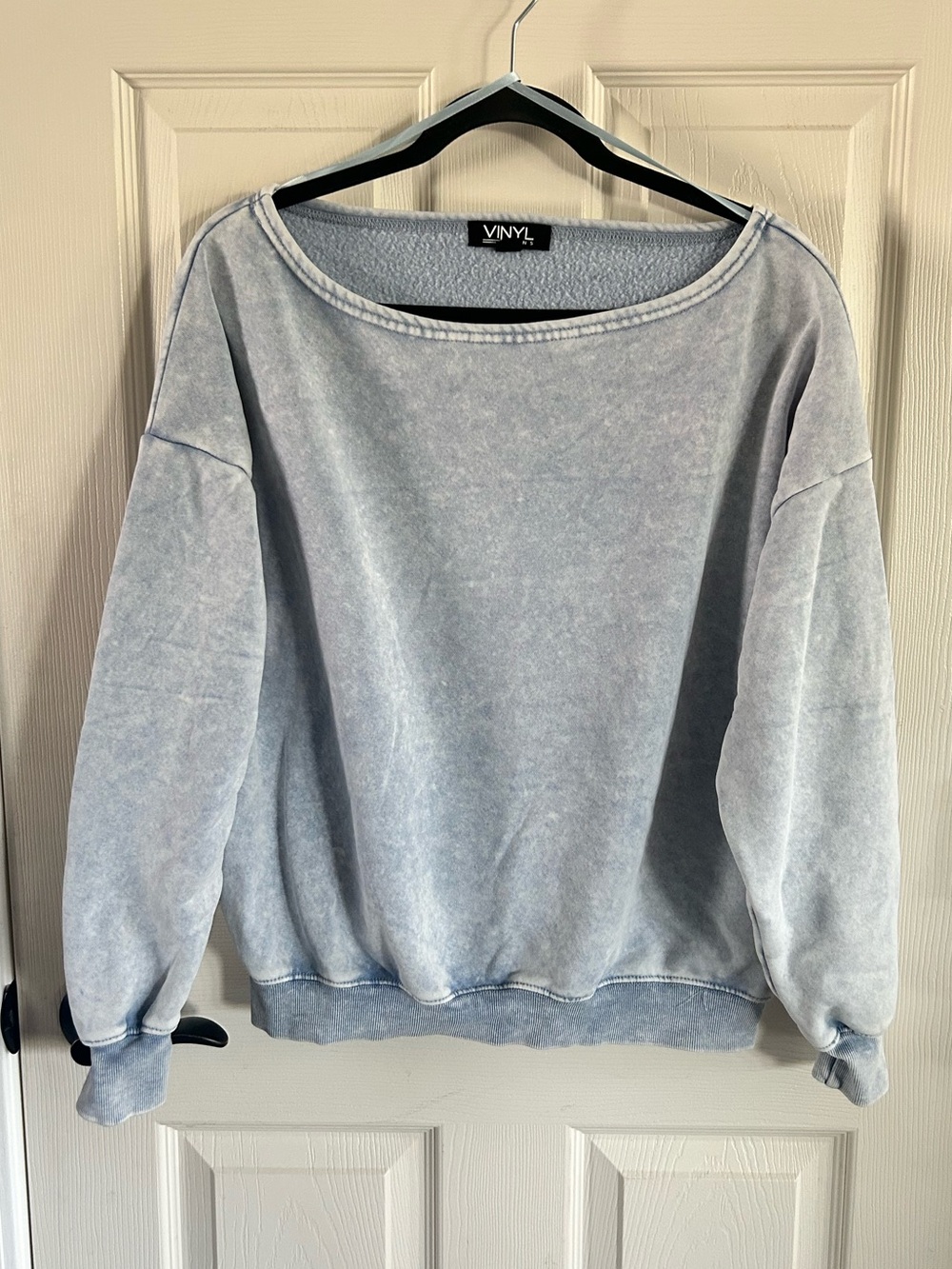 Vinyl Icons Light Blue Washed Sweatshirt Women's Relaxed Pullover Slouchy Casual
